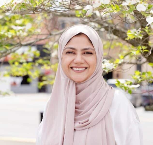 Professional headshot for counselor Noorin Ansari.